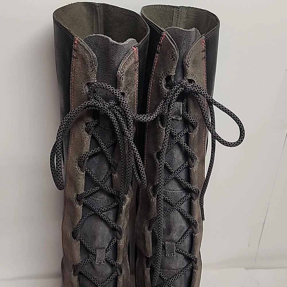 Sorel Cate The Great Sz8.5  Black Gray Olive Lace-up Tall 3.5 Hidden Wedge Boots - Picture 5 of 12